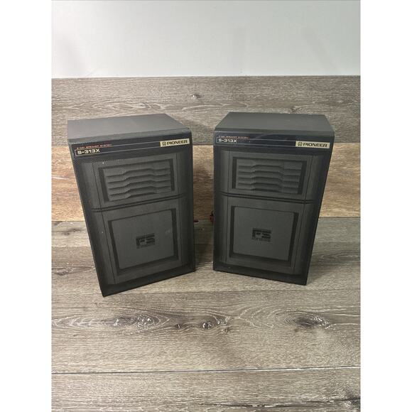 Vintage PIONEER S-313X Flat Square Bookshelf Speakers 2-Way 70W 6 Ohm ~Pair - Picture 1 of 10